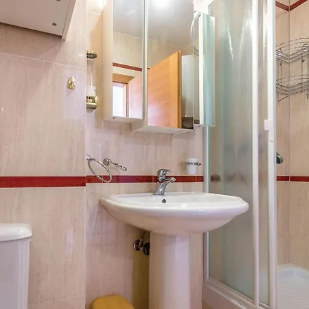 Stunning In With Wifi Appartement Selce